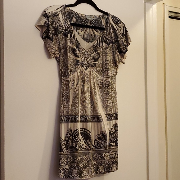 Unity Top - Picture 2 of 5